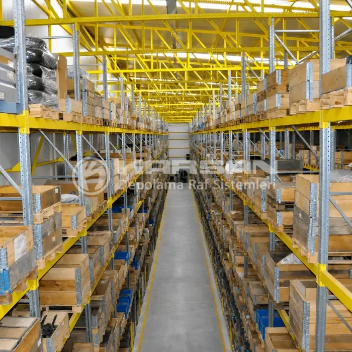 Depo Raf Si̇stemleri̇